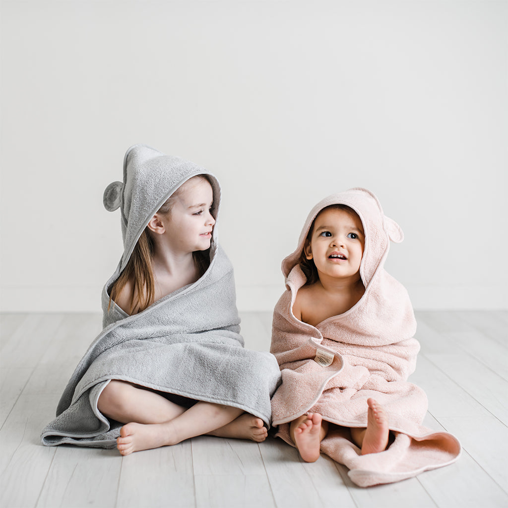 Organic Cotton Hooded Towel for Babies and Toddlers in Blush - Natemia