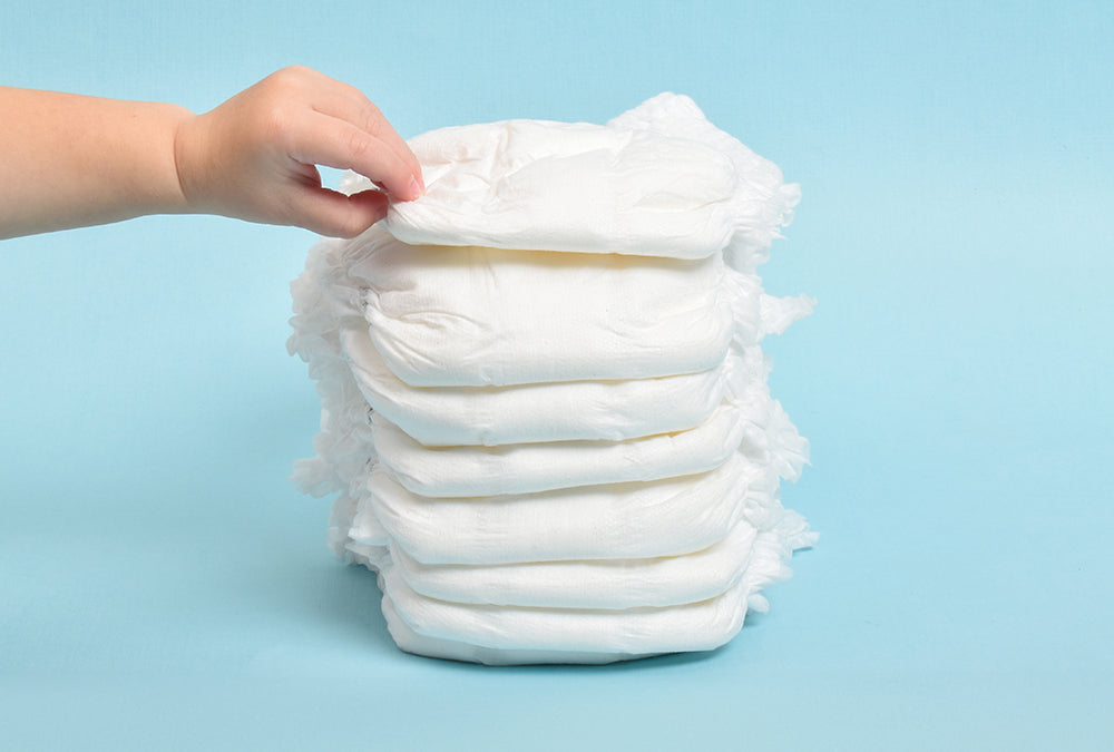 Choosing the Right Diapers: Cloth vs. Disposable