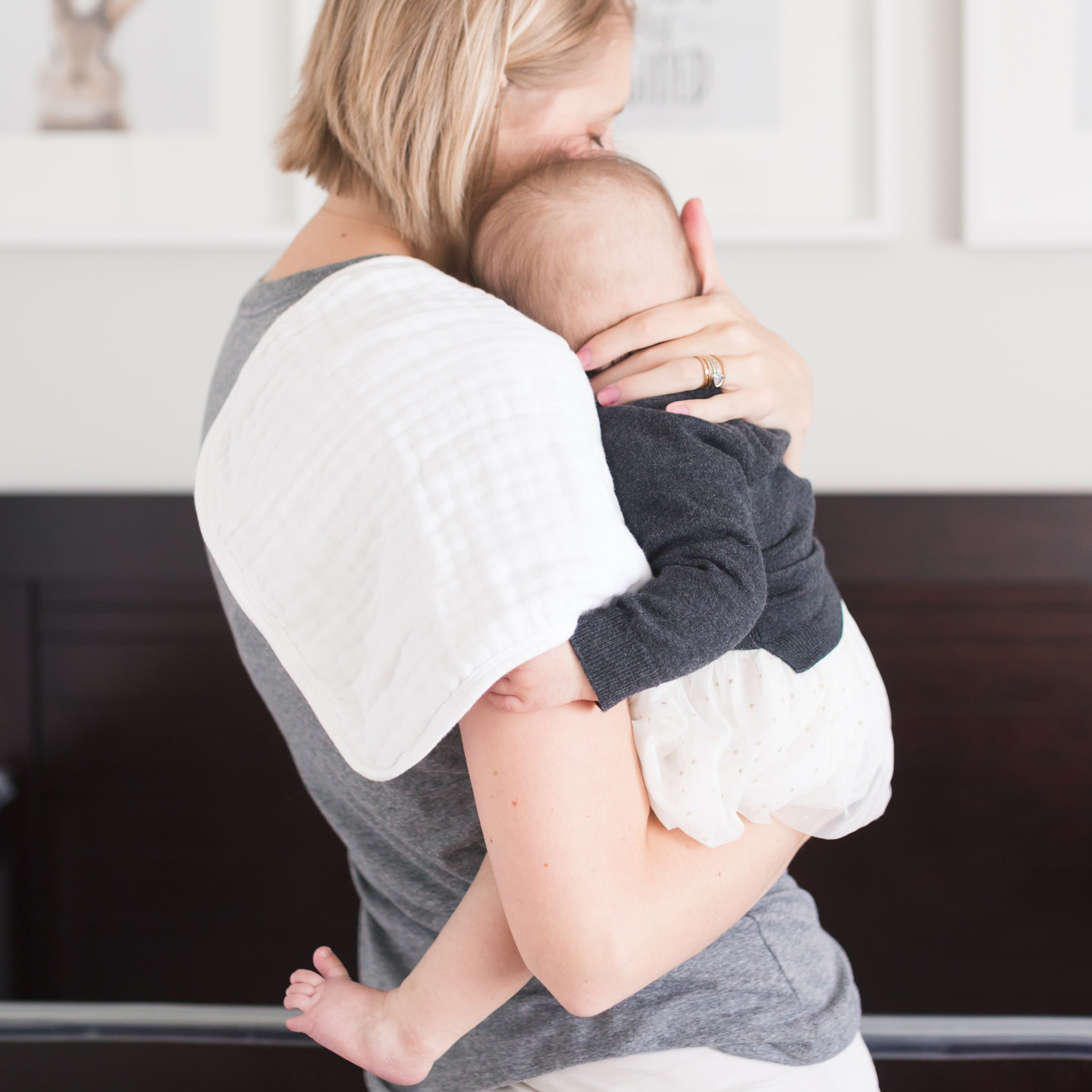 6 Reasons Why Your Baby Won’t Stop Crying