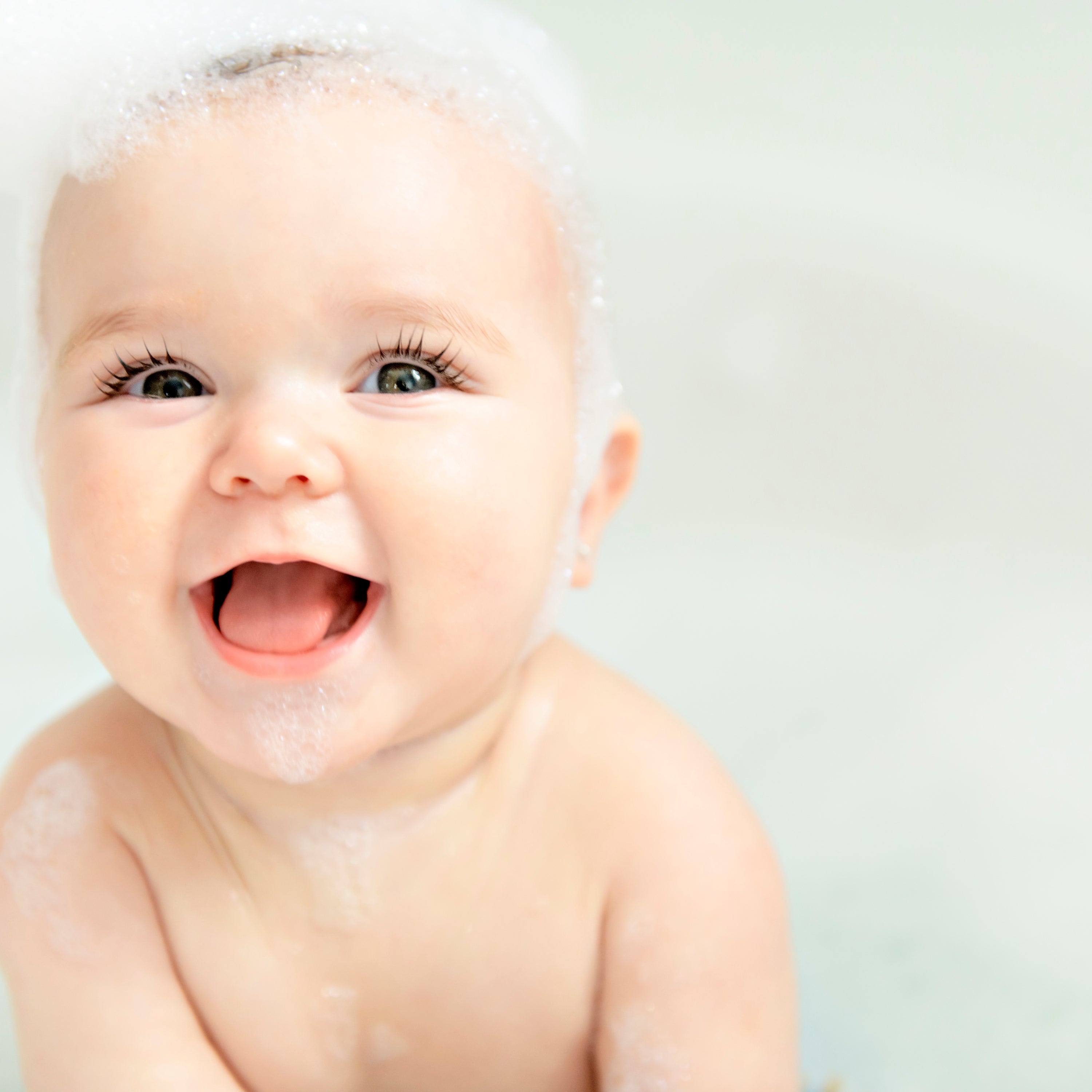 How To Make A Baby Bath Fun and Easy?