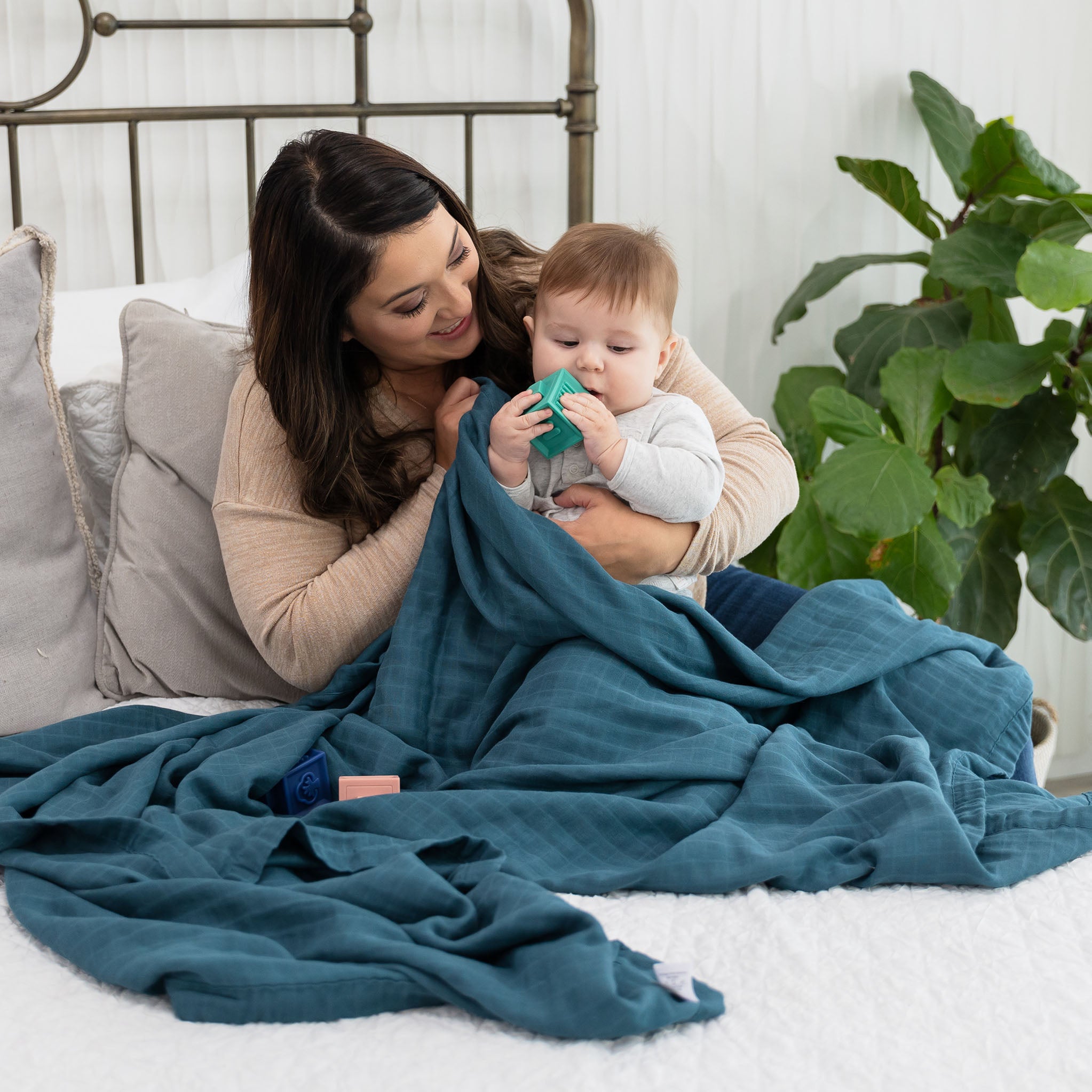 6-Layer Muslin Bamboo XL Blanket in Balsam - Natemia