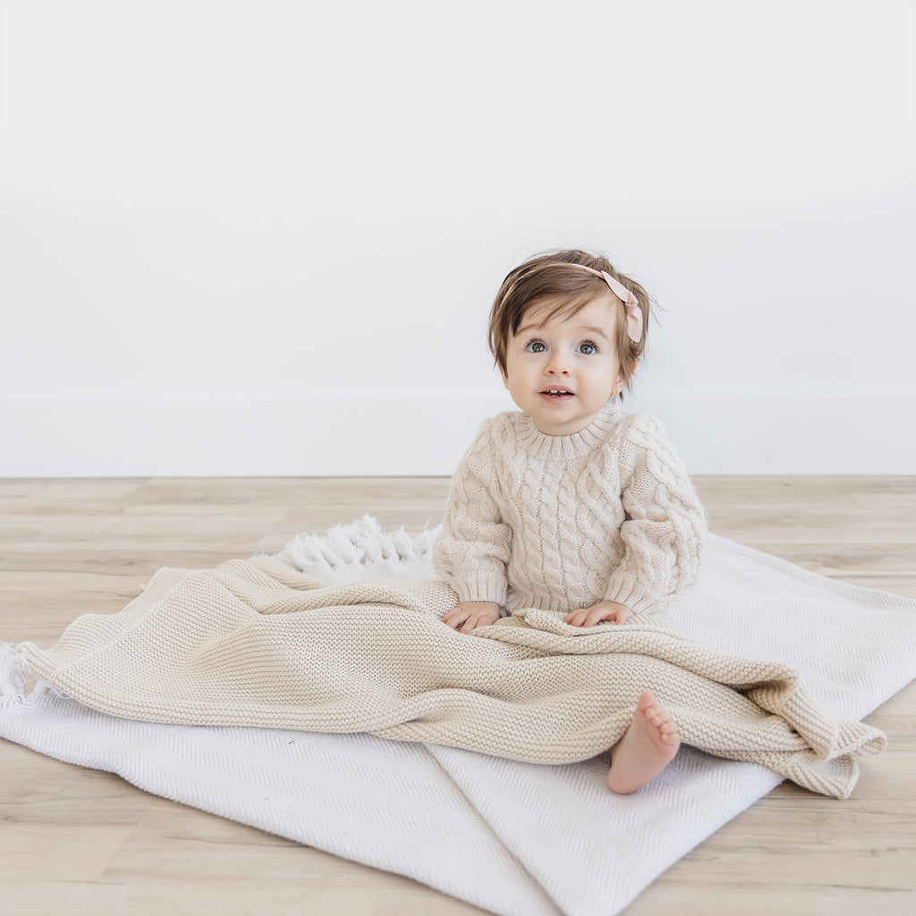Knitted Baby Blanket in Beige - Natemia